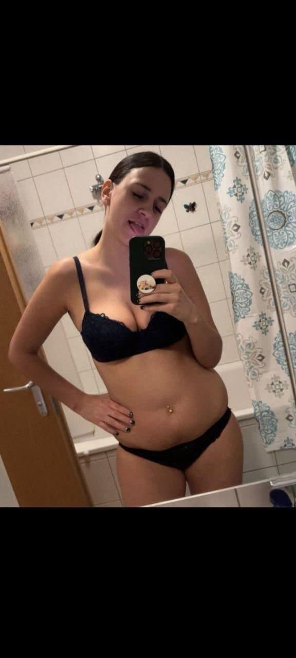 Pamela, THICK busty Milf 32 yo degrade that whore