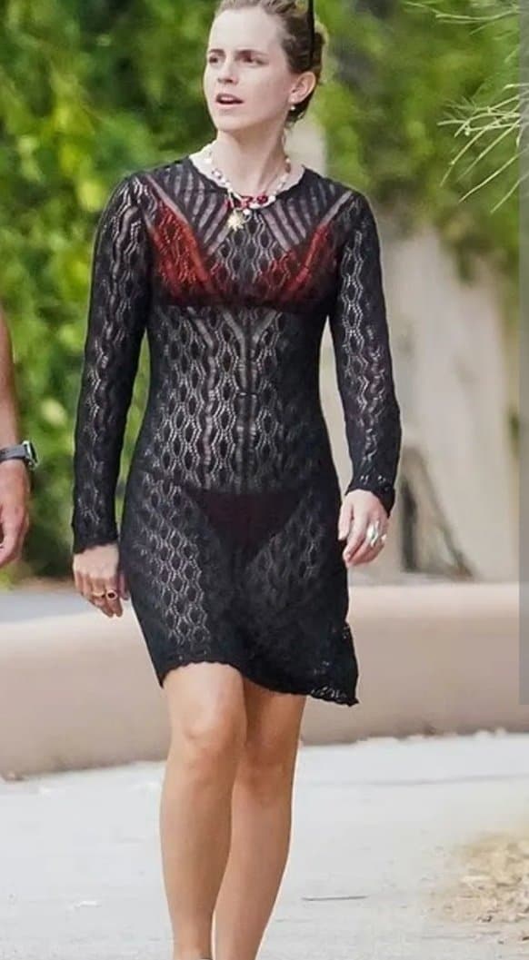 Emma Watson, goon to Emma St tropez/bikini pics