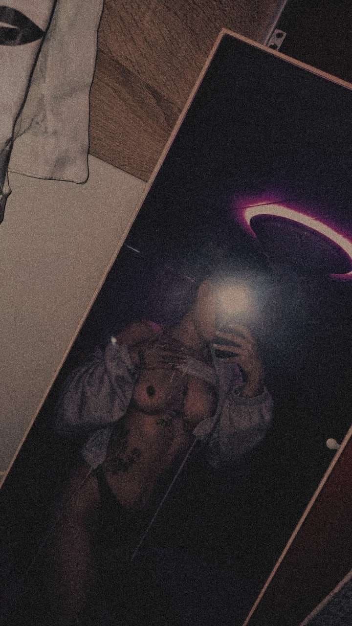 Deutsche Schlampe tanzt