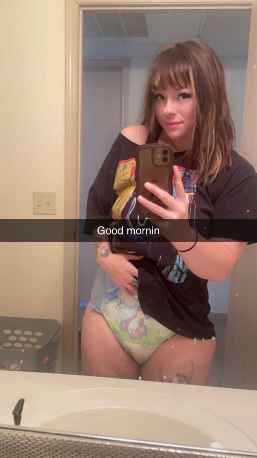 Shy college teen shows how full she makes her diapers