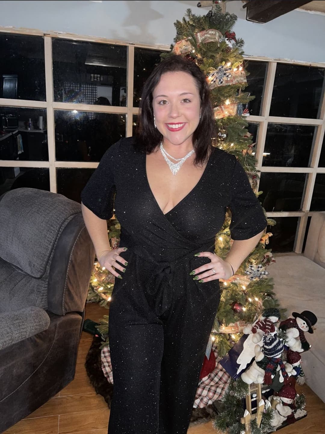 Alura sexy ass housewife submitted