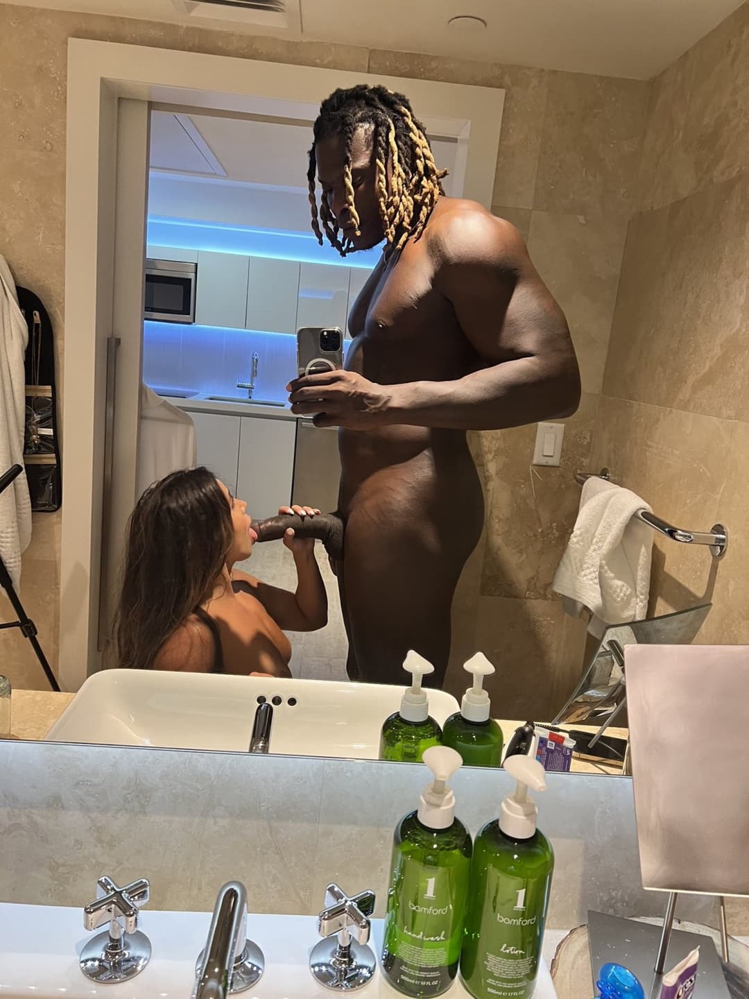 Click to view full size LOUIE AKA DA REAL HAITIAN BREEDING BULL