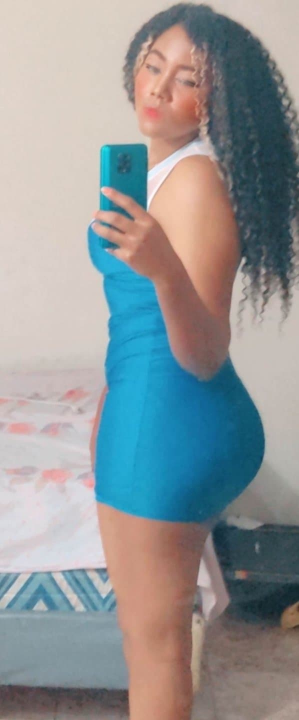 Se lo metí pelo a pelo a la hija de exjugador del Barcelona de Guayaquil