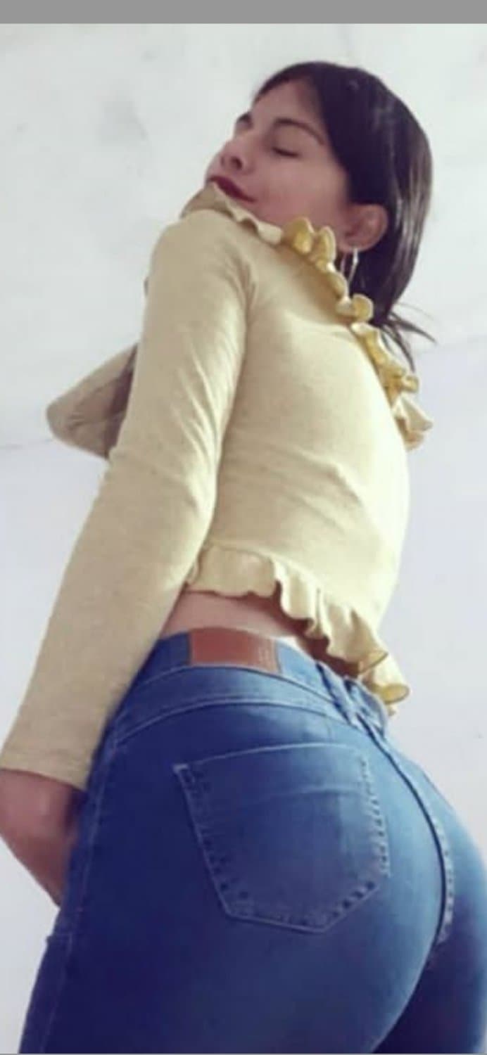 Click to view full size Luciana Faria! putita del int de cba! compartan!