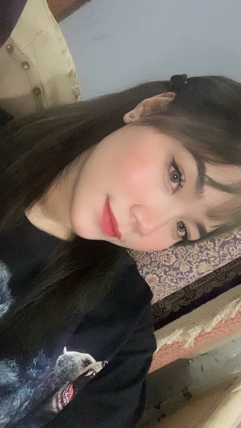 this is my friend that i already lick they pussy untill cum?