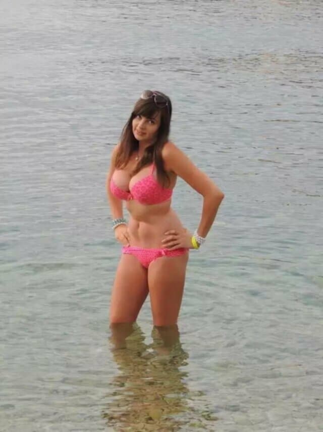 Click to view full size Gorgeous Wife