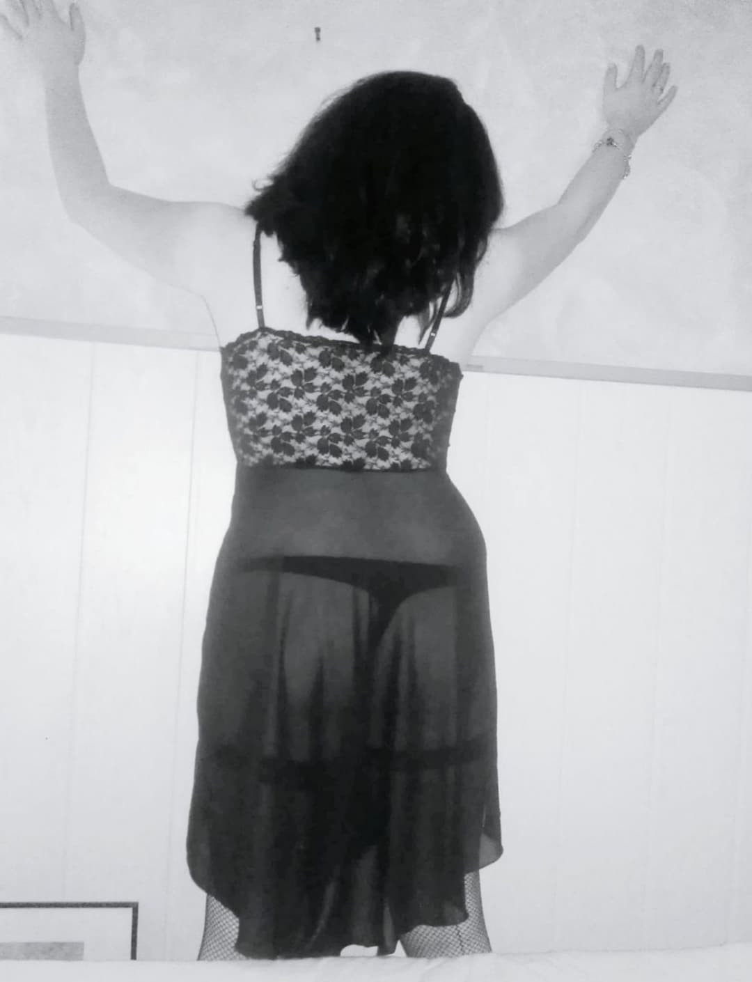 Kik this slut and tell her what you think. Kik jeremy3425 for the same treatment