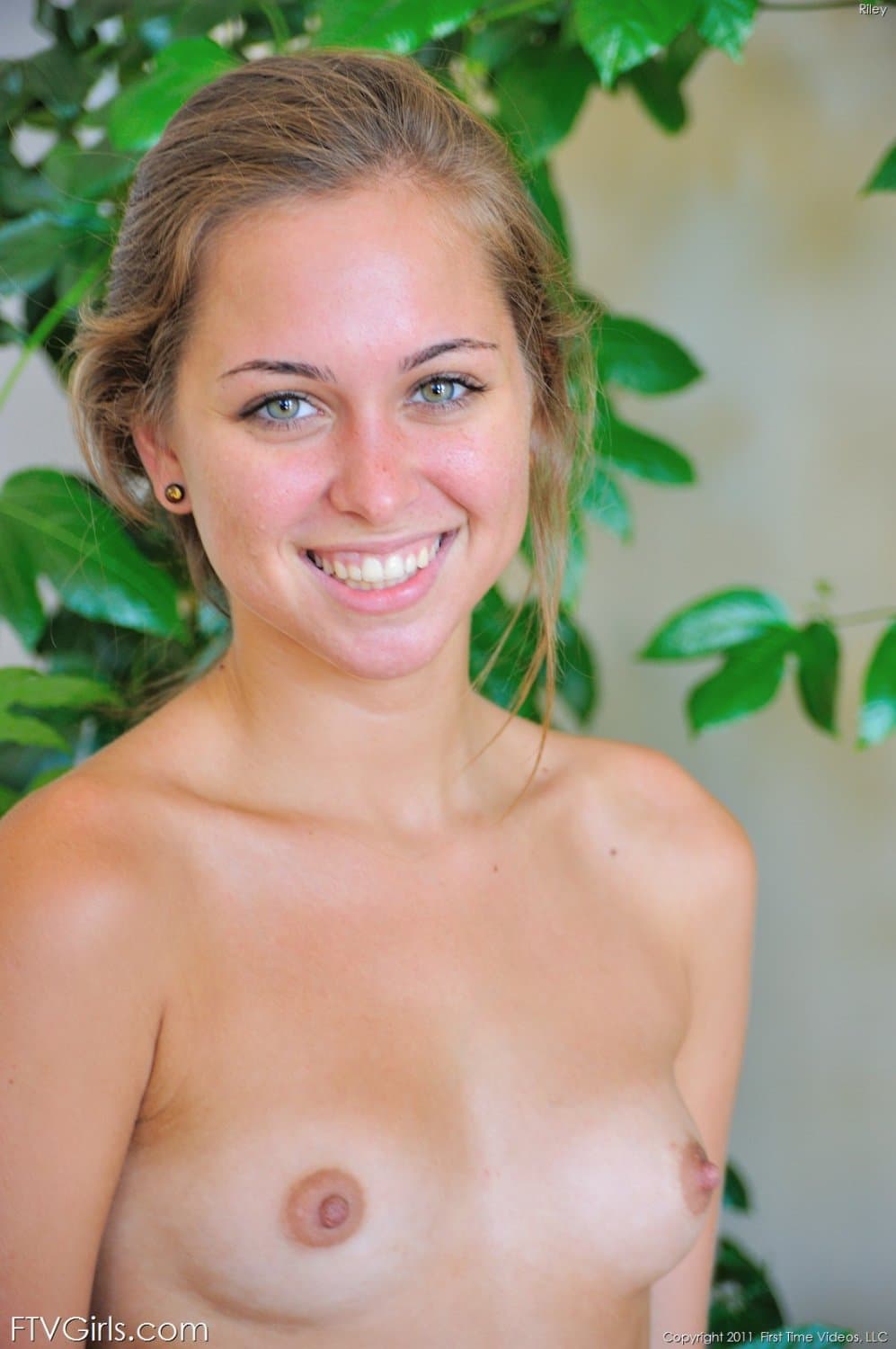 Riley Reid FTVGirls full