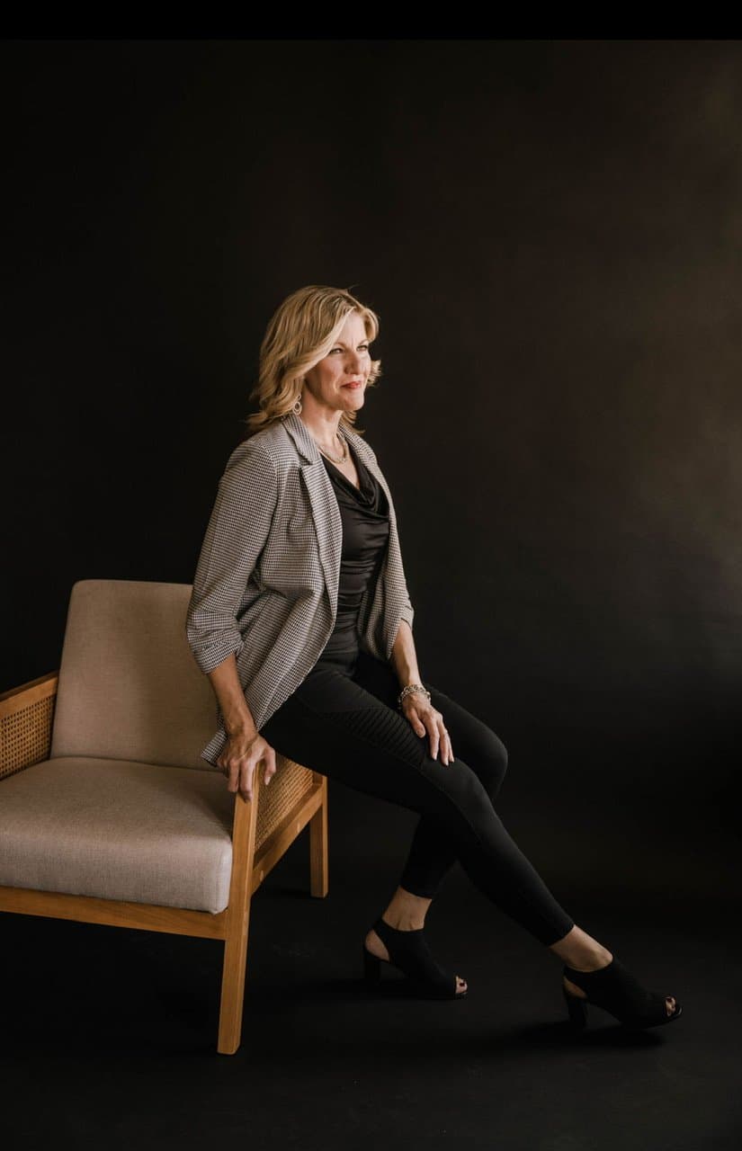 Niki the Business Bitch