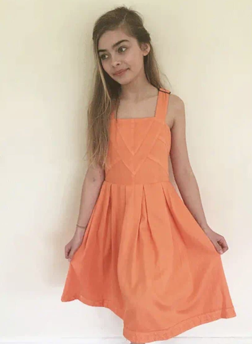 Harley Elise Chapman UK Model W/ clothes off