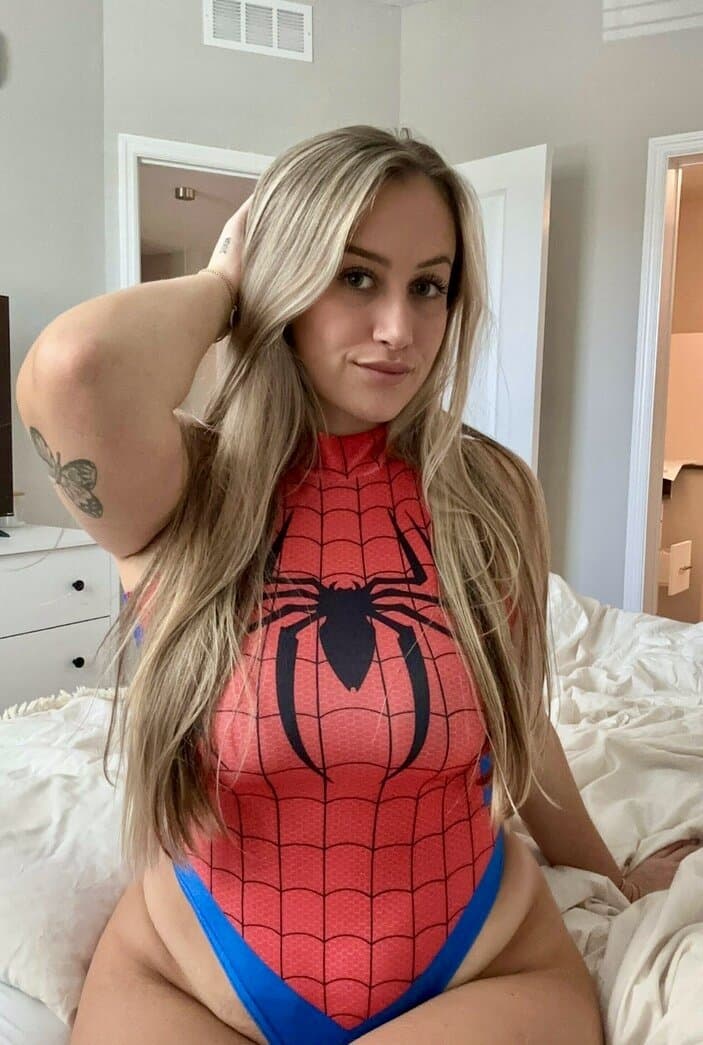 Thick Blonde Pawg Slut Has Giant Ass