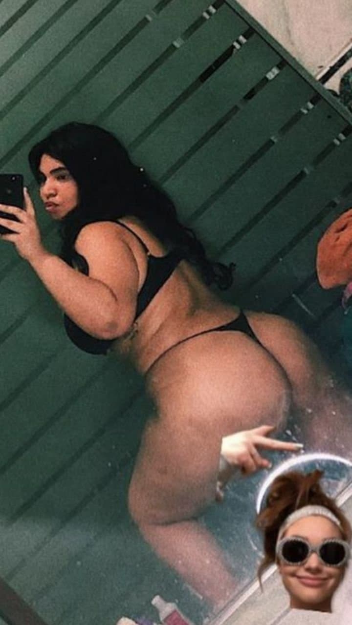 Click to view full size Francheska una nena con unas tetas gigantescas