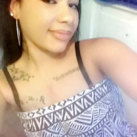 Some pic of a sister that needs some cum in her badly hmu