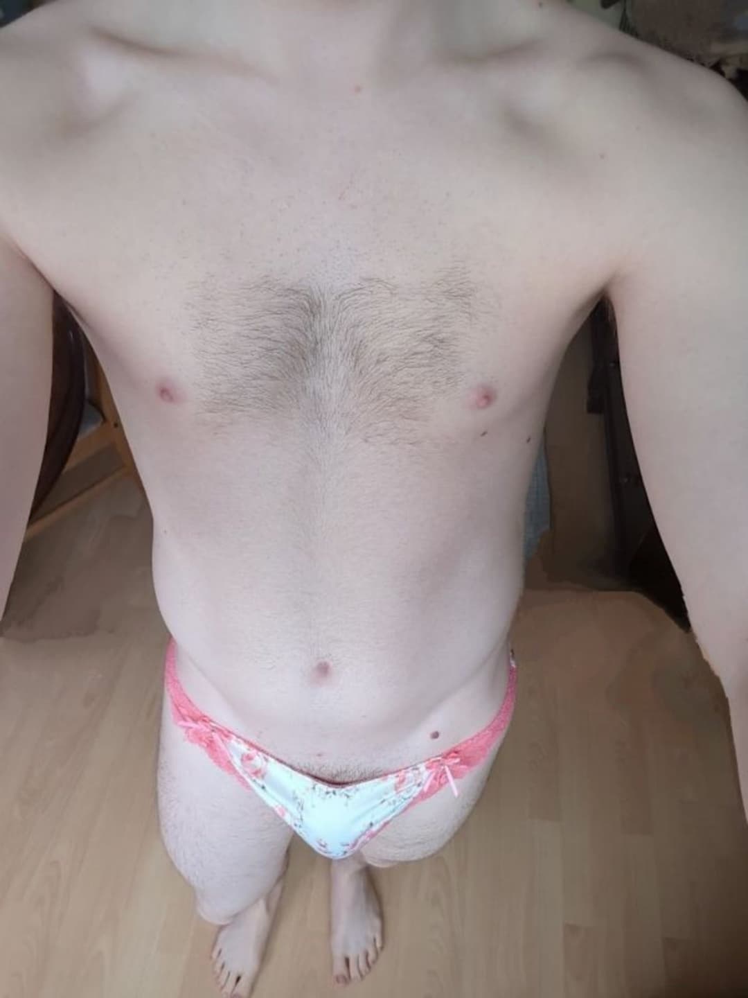 Slutty boy Alex, posing for his audience like a good boy~