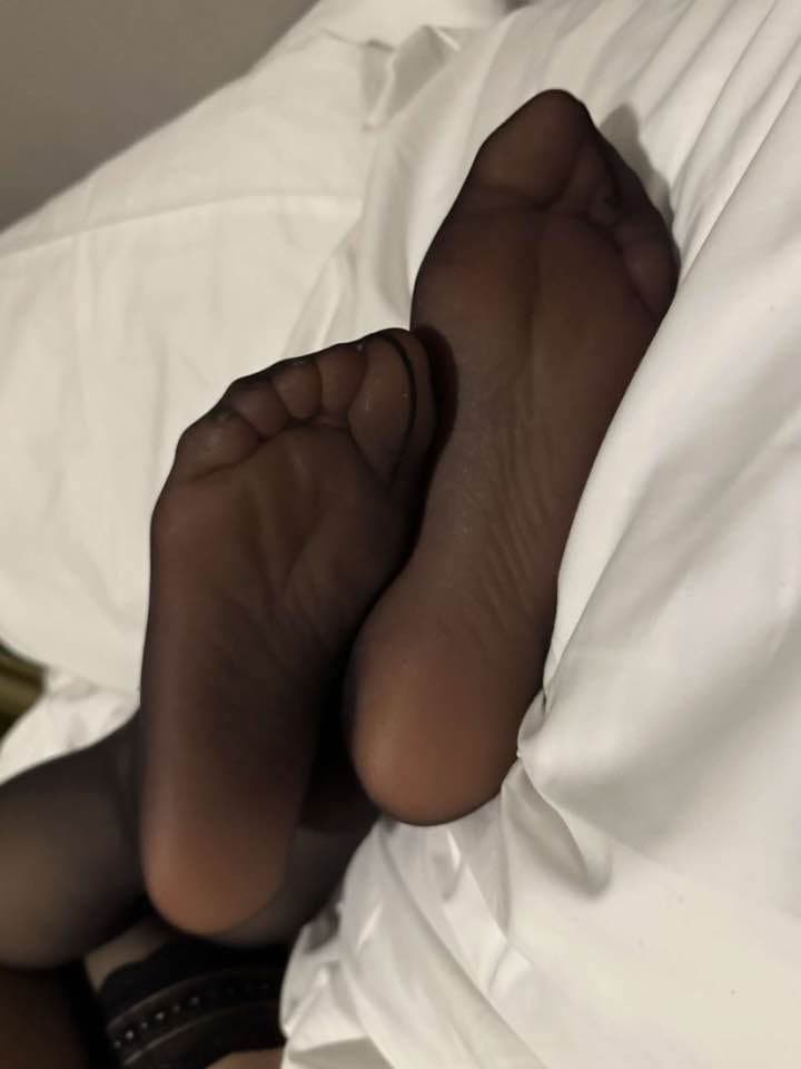 Hijabi cunt leaked! Make the sexy fuckmeat famous!