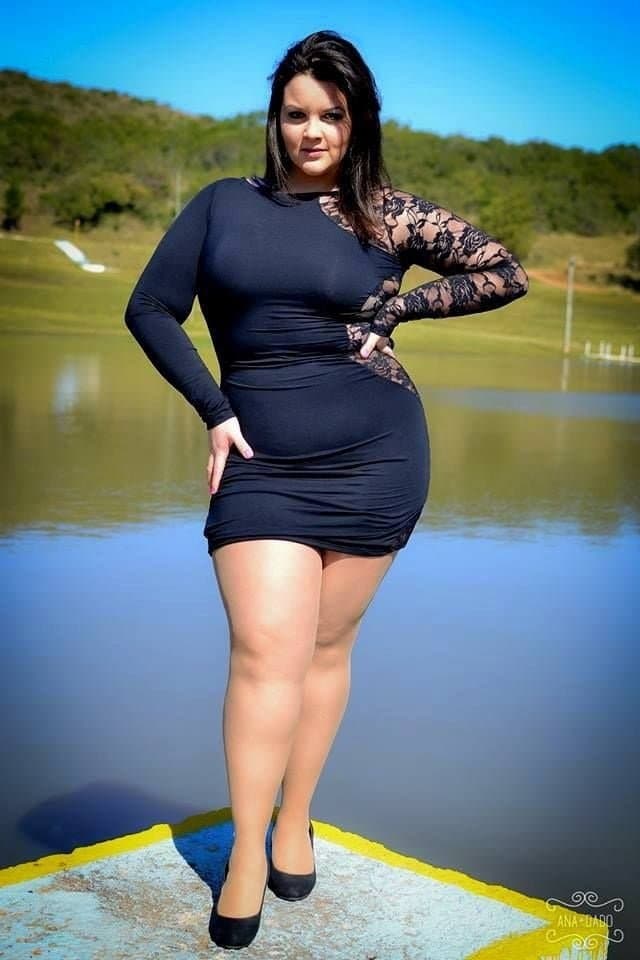 Click to view full size I like dem thicc gurlz