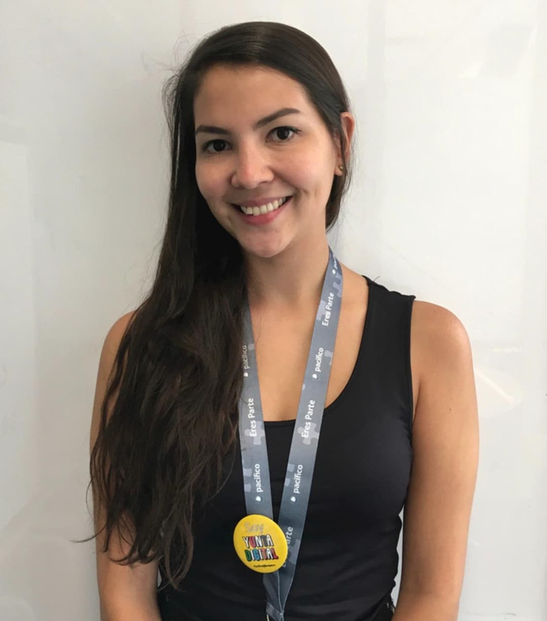 Hot Asian-latina with big boobs and amazing legs. Enjoy!