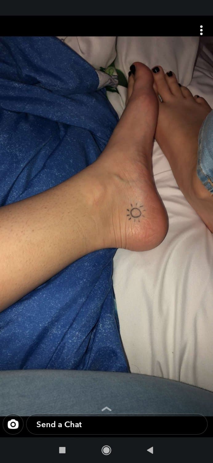 Click to view full size 18 YEAR OLD SLUT LEAKED PICS(CHECK OTHER ALBUM FOR NAKED PICS NSFW)