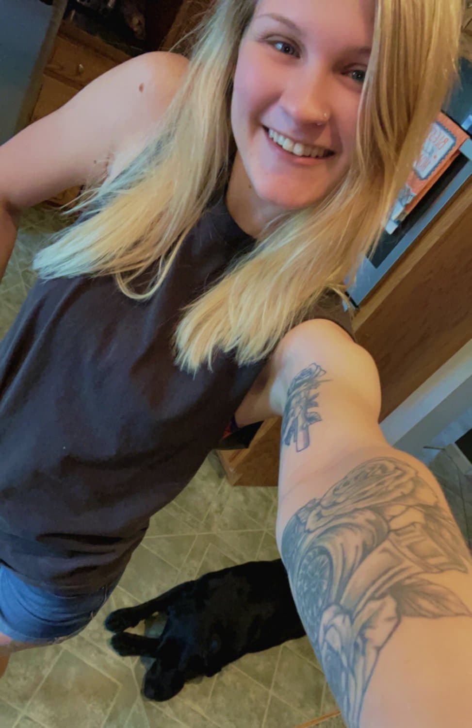 Click to view full size Sexy Country Blonde