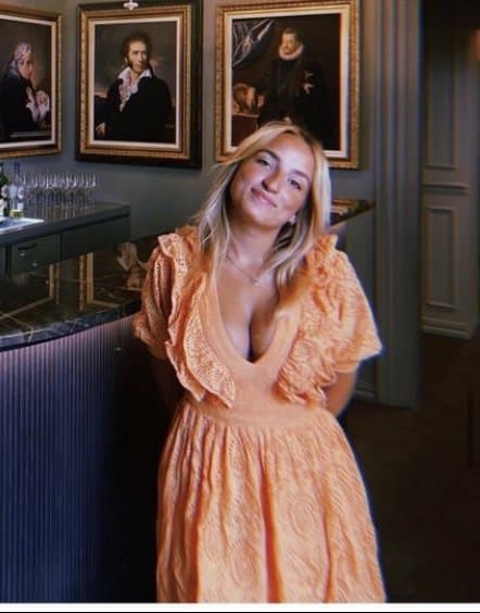 Swedish Denice, 21 Built to take only the biggest of dicks