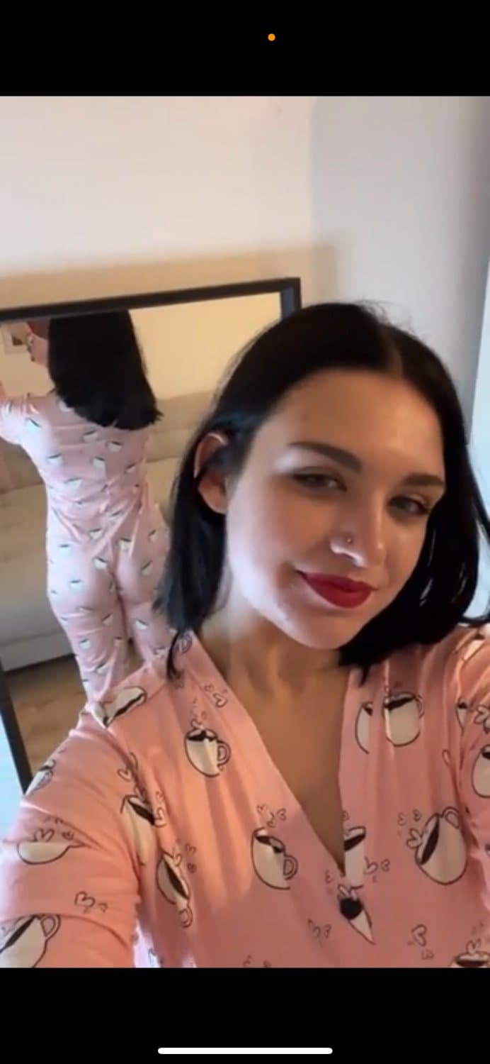 Thick PAWG Gym Slut Has A Great Big Ass