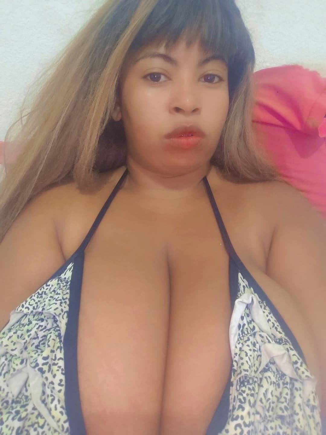 Gislaine gorda rabuda e peituda