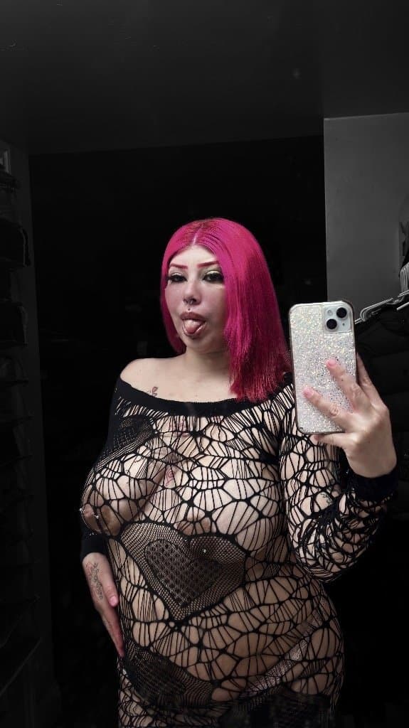 BUBBLE BUTT? LATINA?? BIG MAMA?.