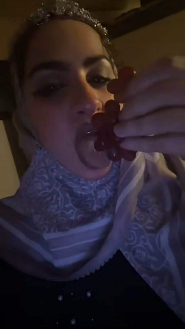 Uma iraquiana vivendo nos Estados Unidos da América ?