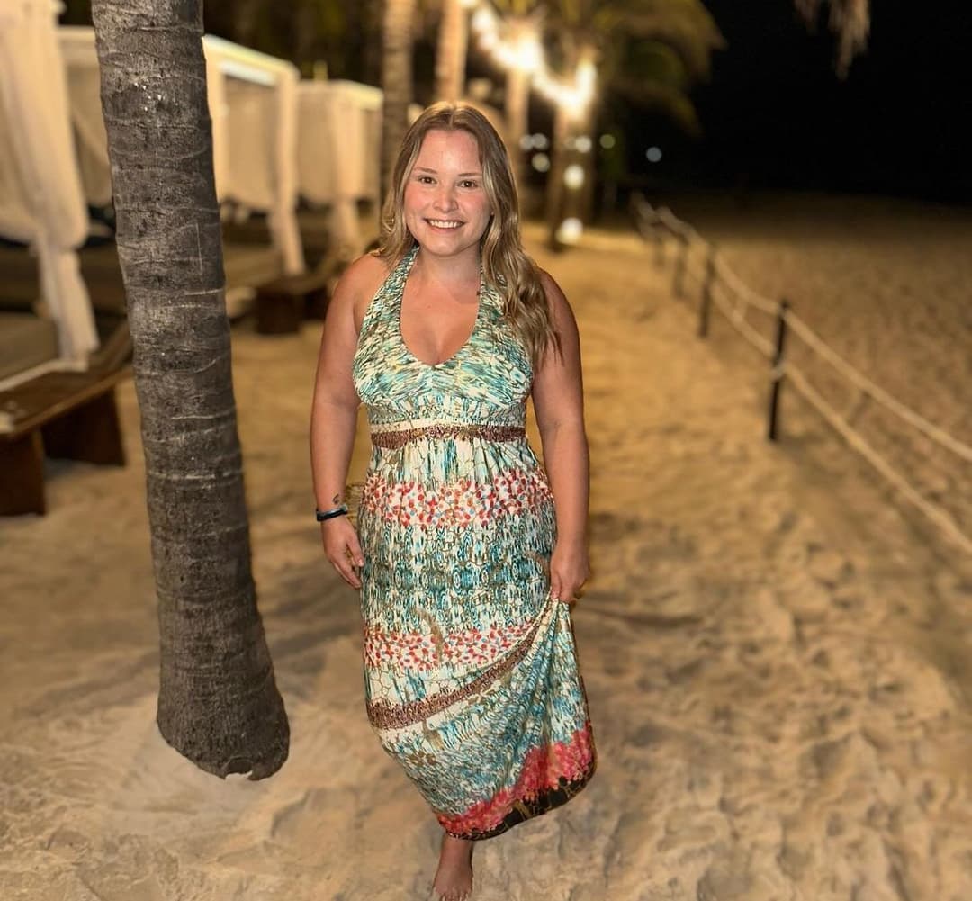 Canada - Mady, short-stack rodeo slut