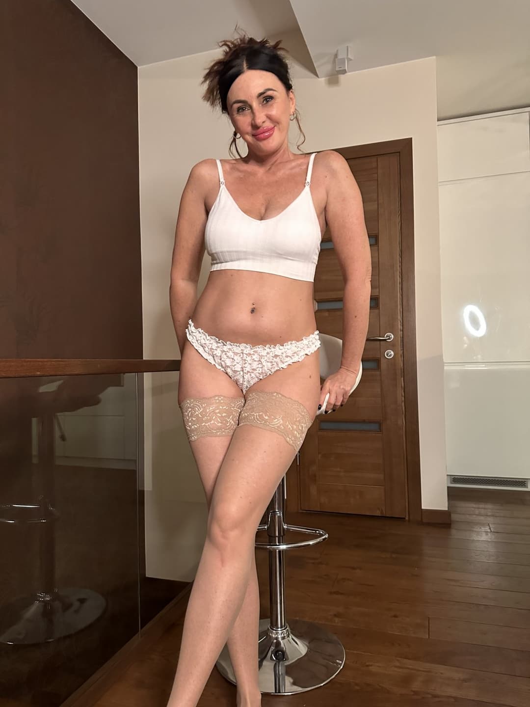 Stepsons friends are in the other room, I may have picked a wrong dress ?