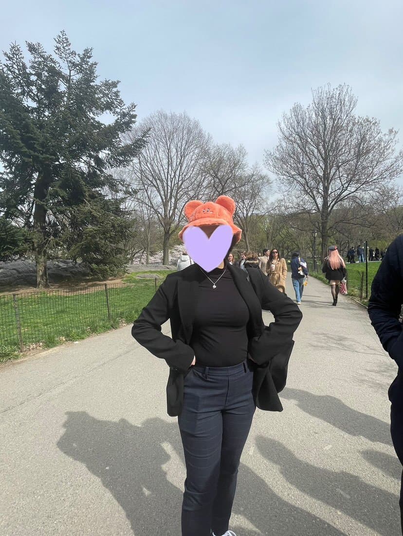 Click to view full size Cute Asian College Slut Giving a Handjob