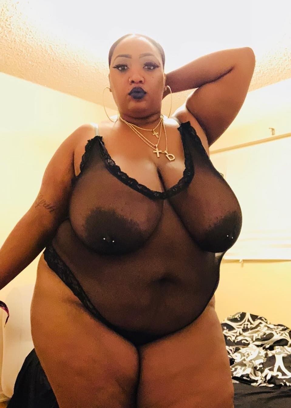 mixed-photo-images-of-american-ebony-bbw-pornstar-with-big-v0-f3vvi8pv8h1d1