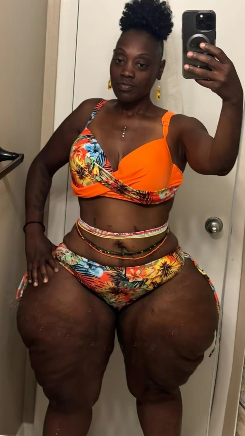 Big PHAT Booty SSBBW Beauty T@w@||||@ |<3y