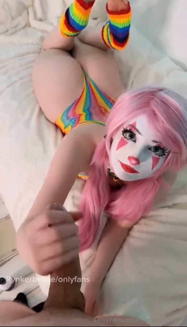 Cute clown girl sucks her boyfriend’s BWC - White teen slut deepthroat cowgirl