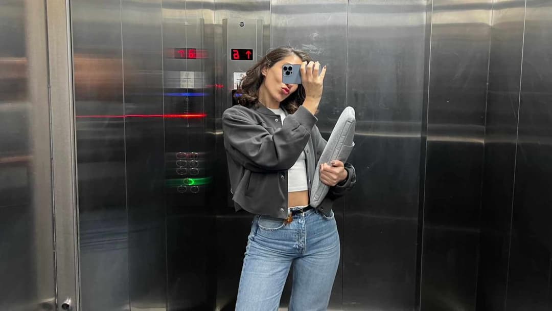 Athletic girl, what are your thoughts? (DM for more)