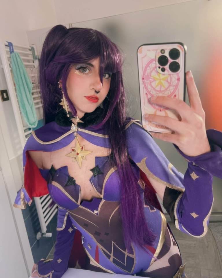 Kur0neko got leaked for us to enjoy. Check out her IG kur0neko.cos