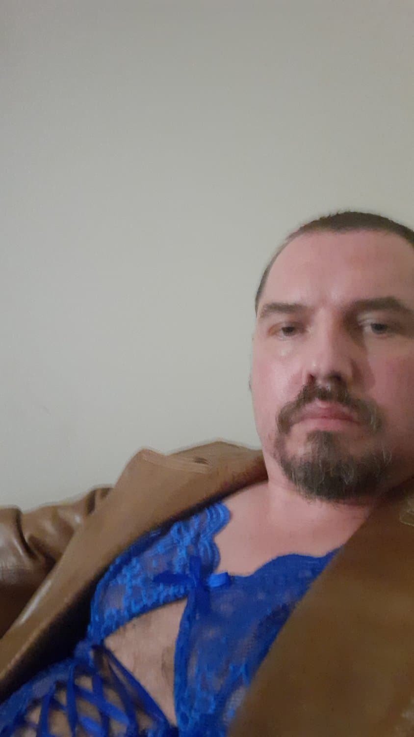 Human toilet David Smith, Cheshire, CW10 0AF, flat 2.