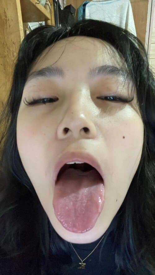 Very Tiny Asian Teen Abg slut gets her nudes leaked. Small tits are so cute! Ahegao Face