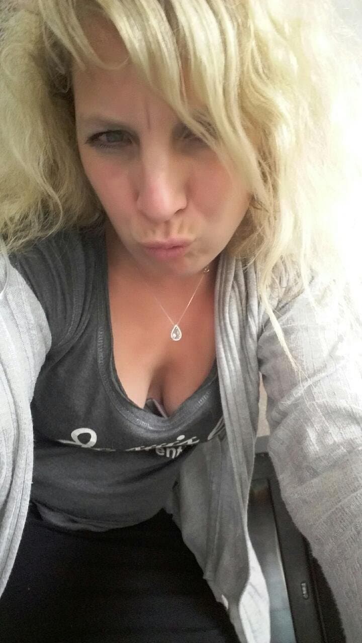 Infirmière salope à partager