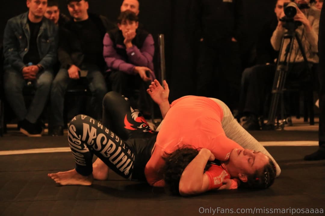 Fit Session Wrestler With Hairy Pits pt1