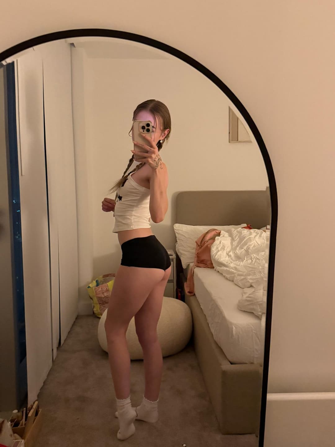 Click to view full size See how I’m biting my lip? You made me