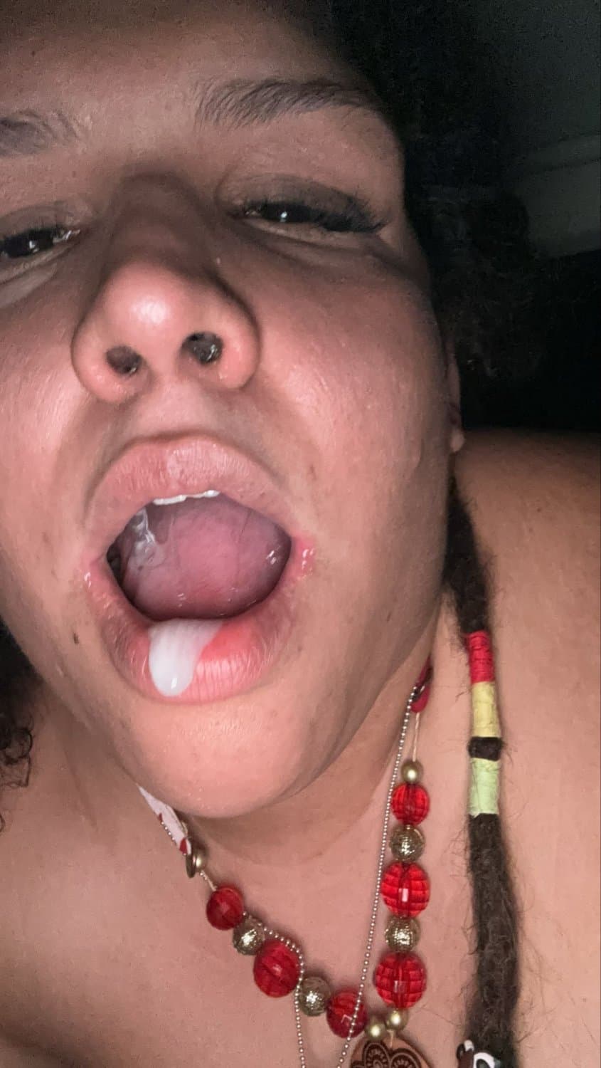 IMG-complete slut wife