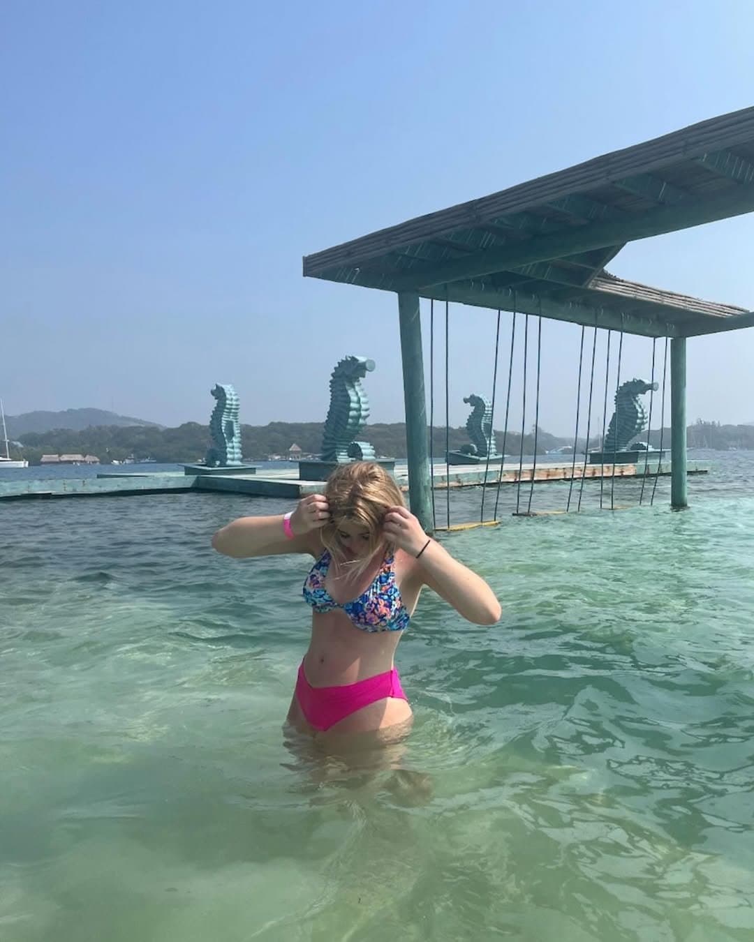 fat ass bubble butt pawg emma melka (lmk if yall want creepshots)