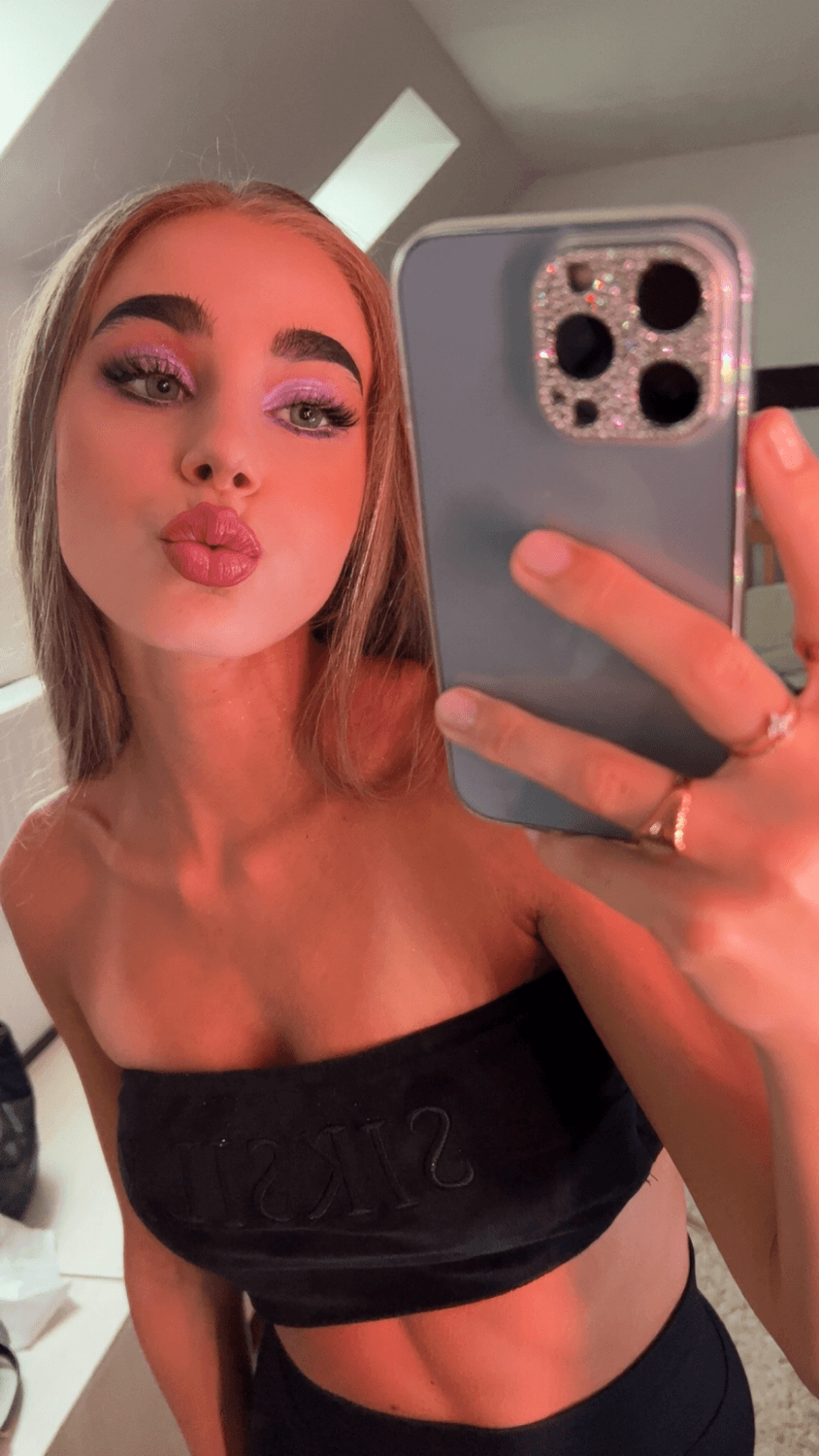 18 yo girl Mia leaked cutie from Europe