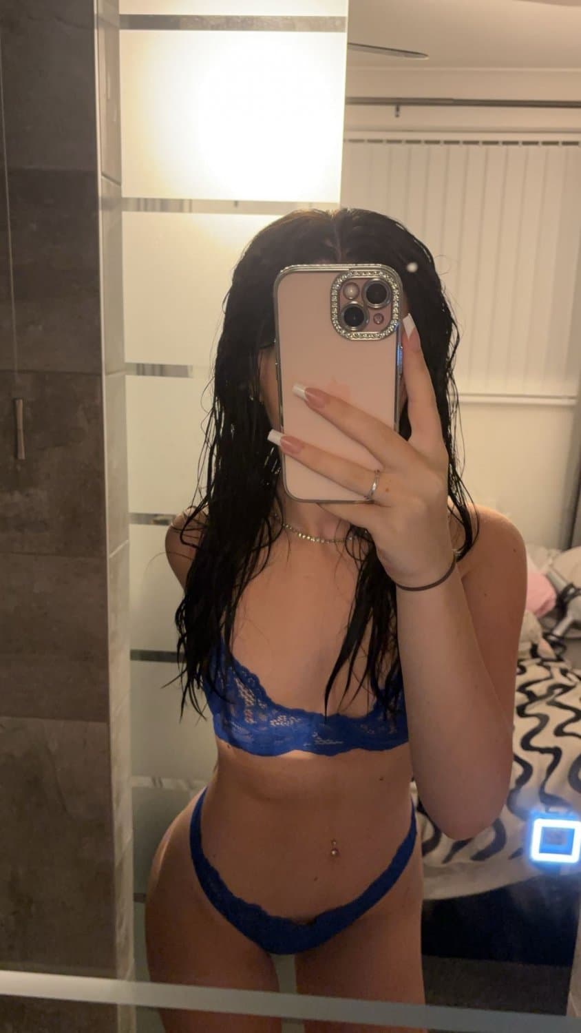 Teen Petite College girl come shower with me
