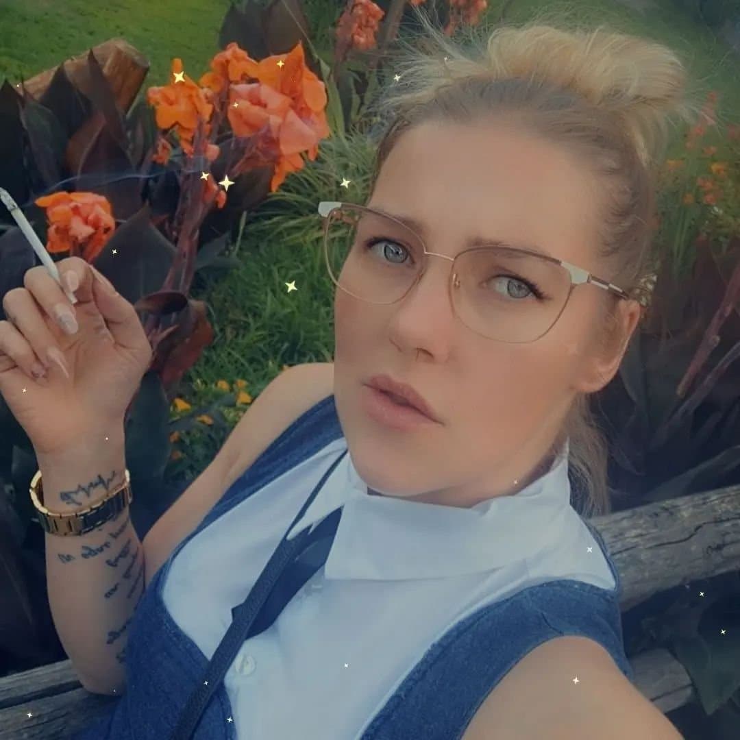 Click to view full size Exposing this slut request (DM for request)