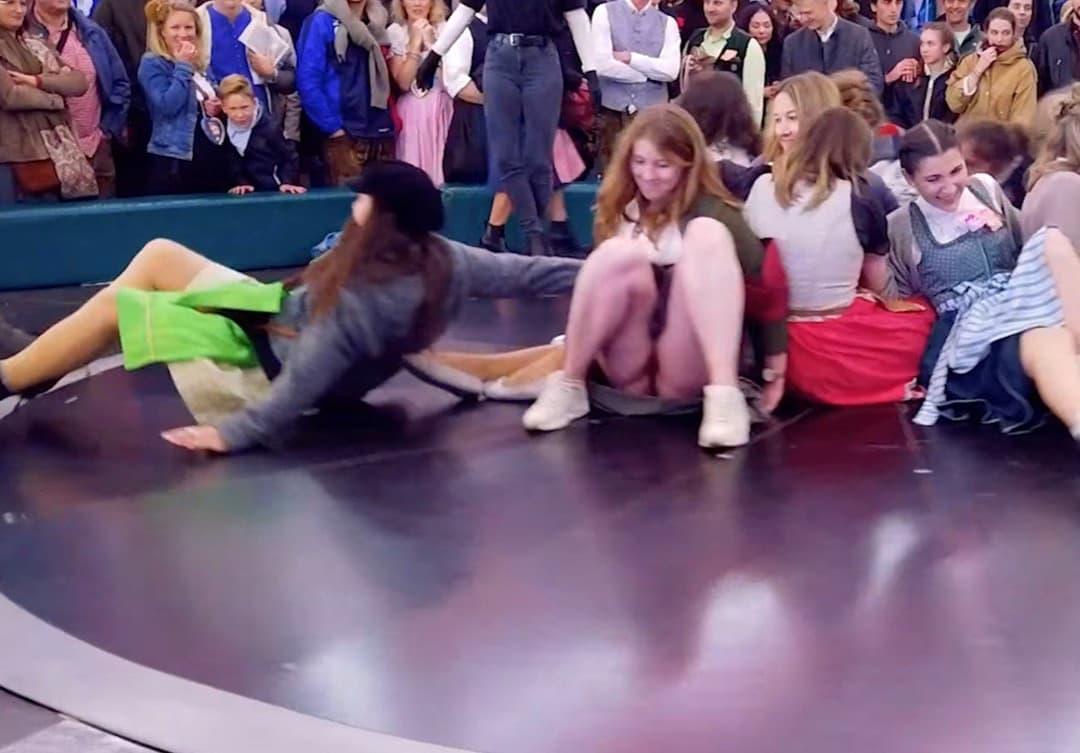 Click to view full size Devils Wheel Upskirts Pt. 2