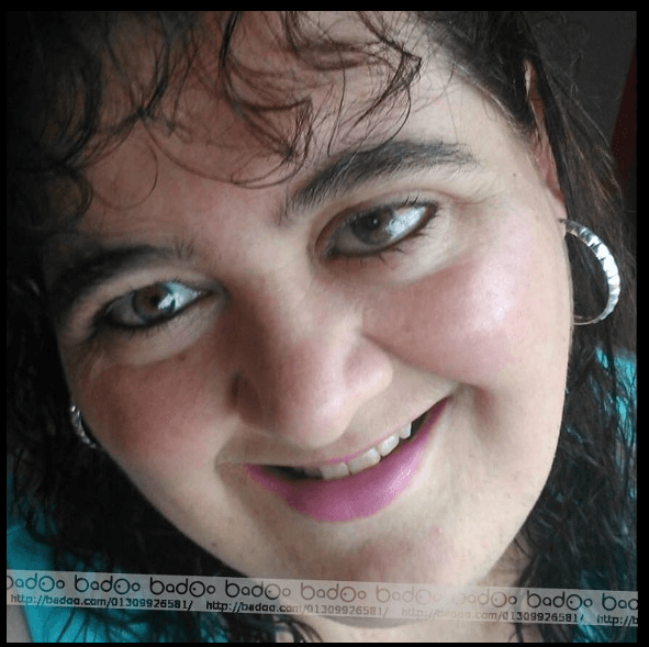 Lu falou pro marido q ia pra igreja mas no horário da missa ela foi pro motel meter sem camisinha!