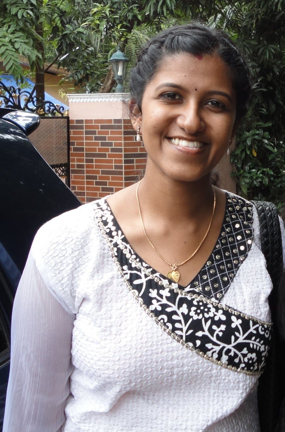 Click to view full size Tamil Slut wife