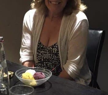 My busty mom. Like her?